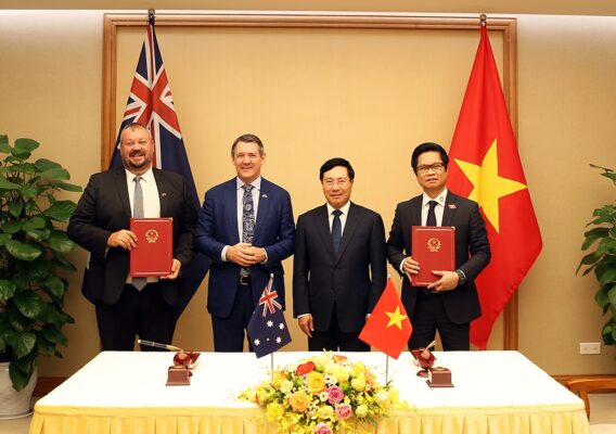 Lễ ký Bản ghi nhớ hợp tác giữa Phòng Thương mại và Công nghiệp Việt Nam và Phòng Thương mại Vùng Lãnh thổ Bắc Australia