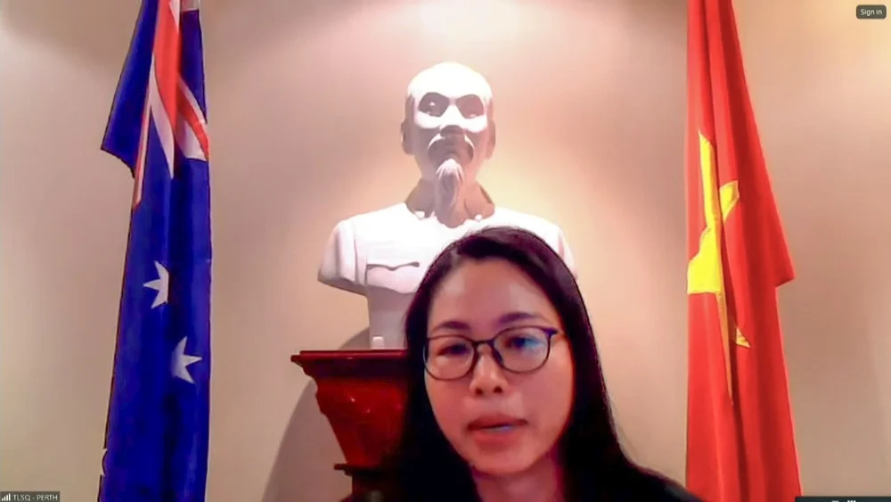 Madam Nguyen Thanh Ha, VN Consul General in NT discussed online.