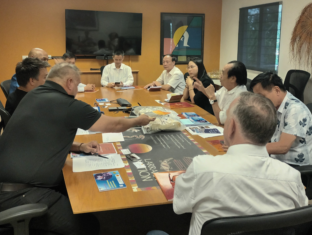 The scene of the delegation's meeting with the Larrakia Nation Indigenous Corporation was one of collaboration and engagement. Representatives from both sides gathered in a welcoming atmosphere, exchanging ideas and discussing potential partnerships.